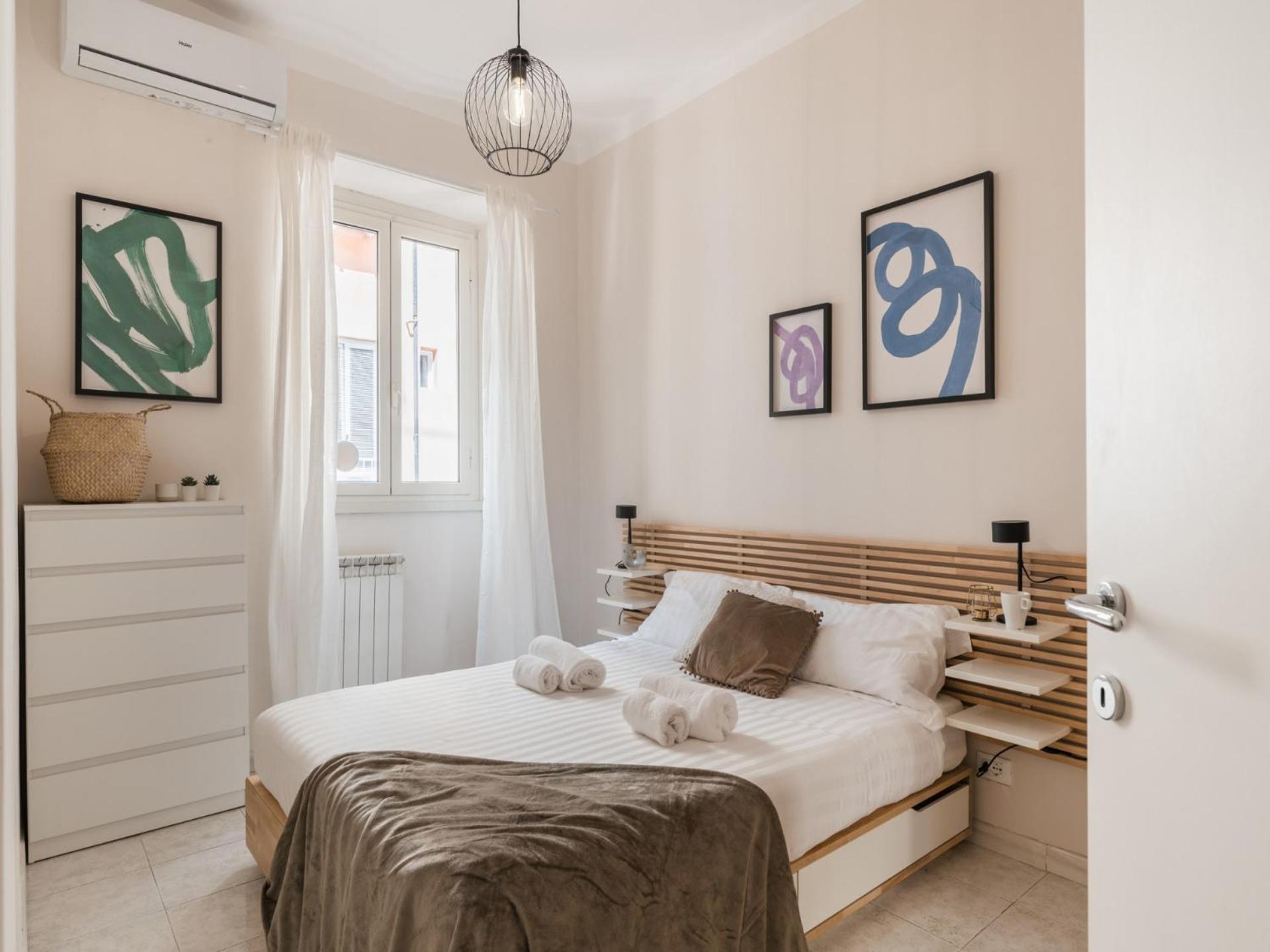 The Best Rent - Spacious One-Bedroom Apartment Near Colosseum Rome Buitenkant foto
